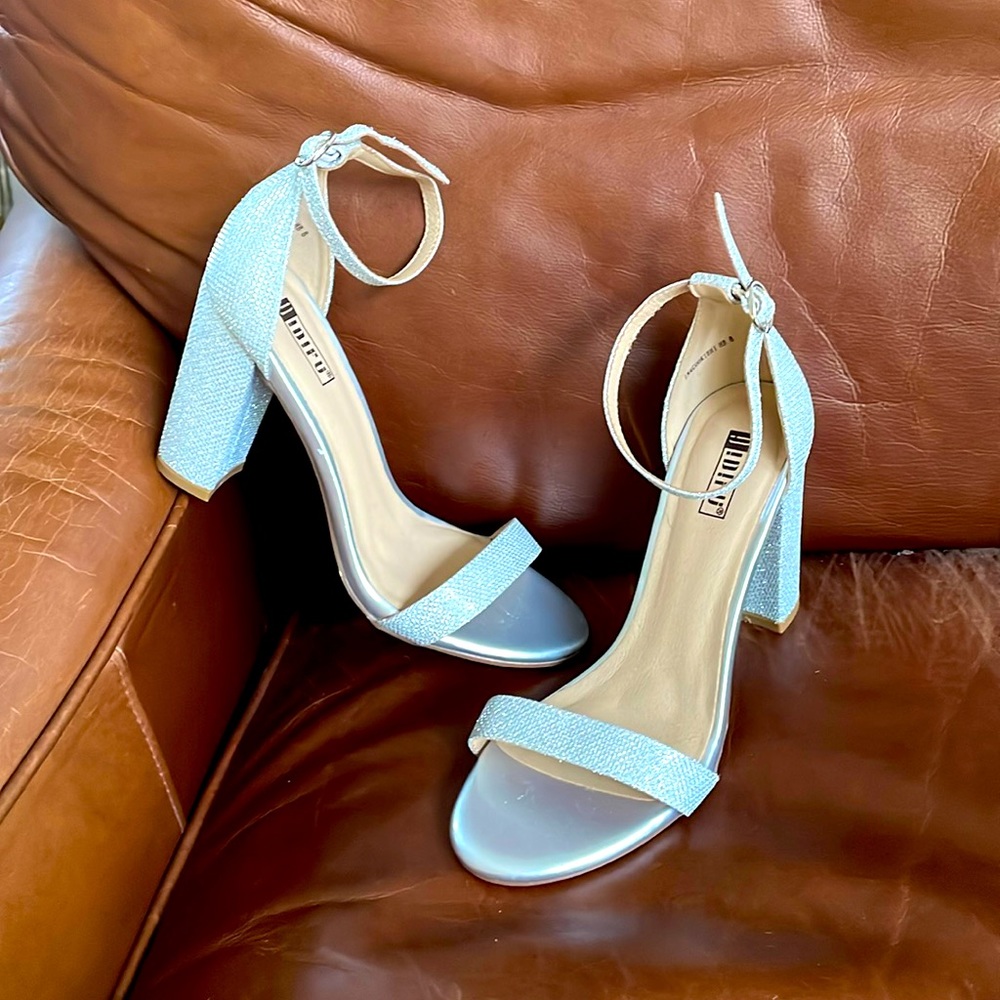 Didifu silver glitter sling back shoes-block heel sz 8